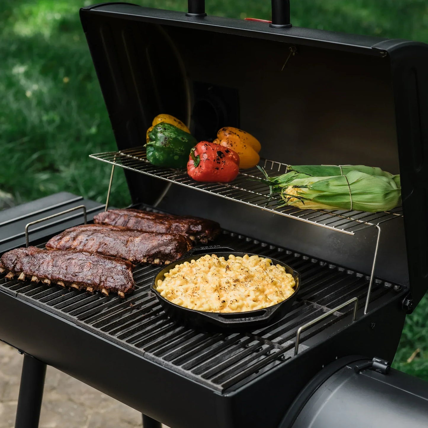 Smokin' Pro™ Tunngrill och Offset-rökugn