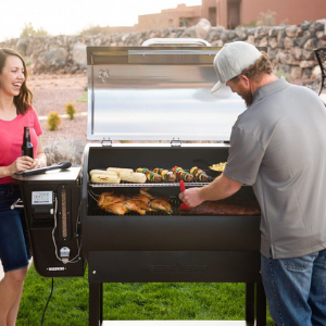 Camp Chef Woodwind 36″ WiFi, Bluetooth PDI automatisk pelletsgrill.
