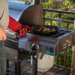 Camp Chef 14″ Sidekick Woodwind pelletsgrill sidomodul.