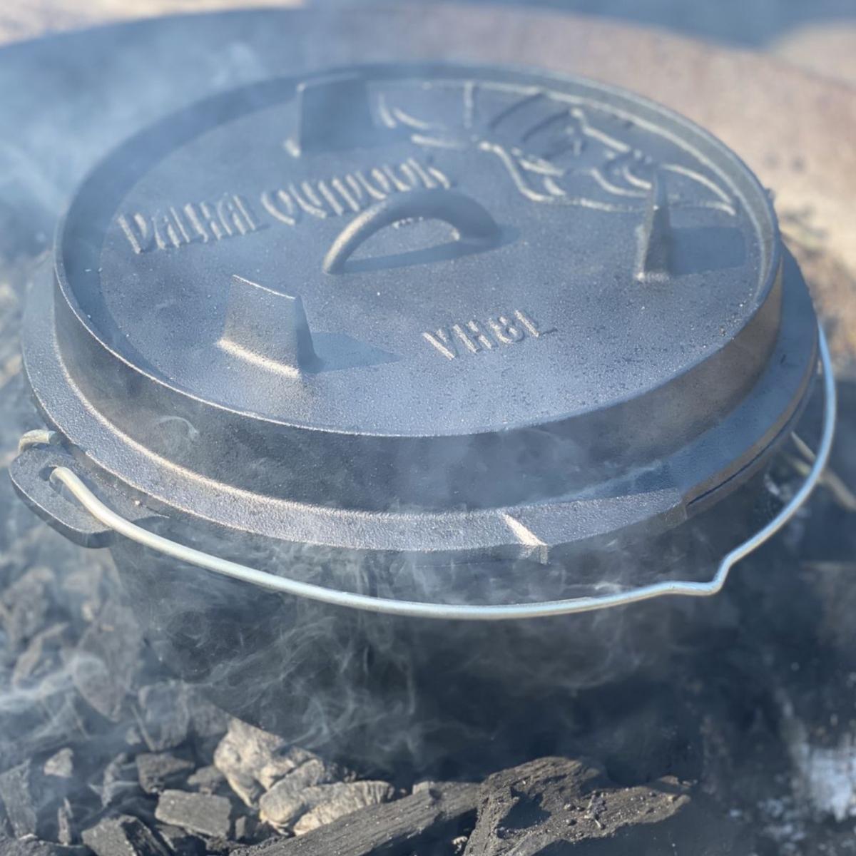 VALHAL gjutjärnsgryta med ben 8 L