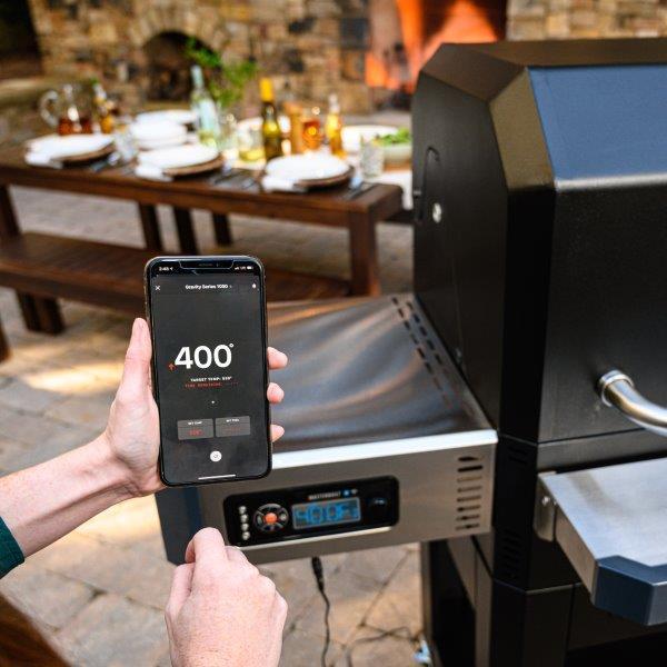 Gravity Series 800 Digital kolgrill + BBQ + rökugn